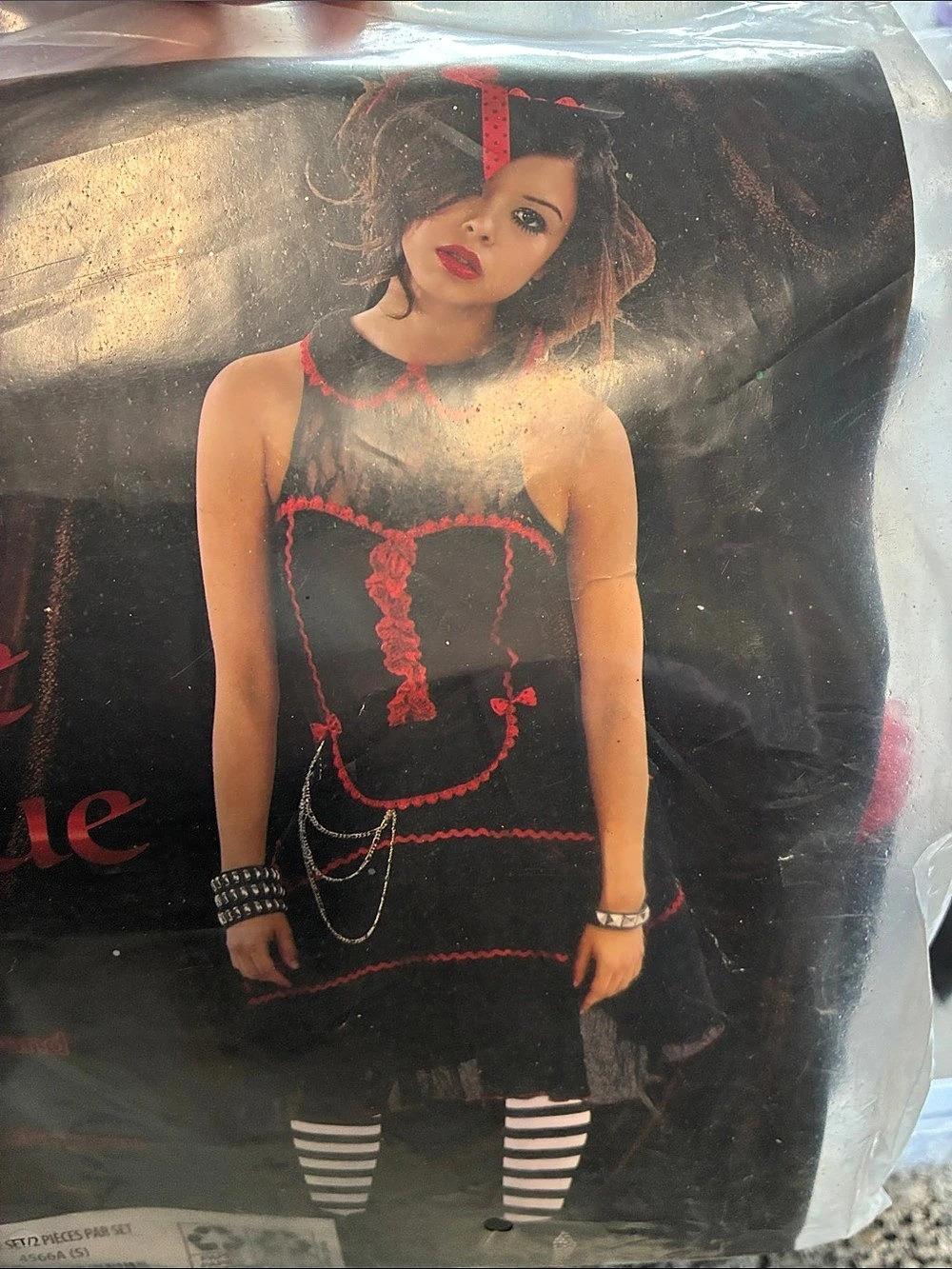 Gothic Doll Gothic Costume Black & Red Small